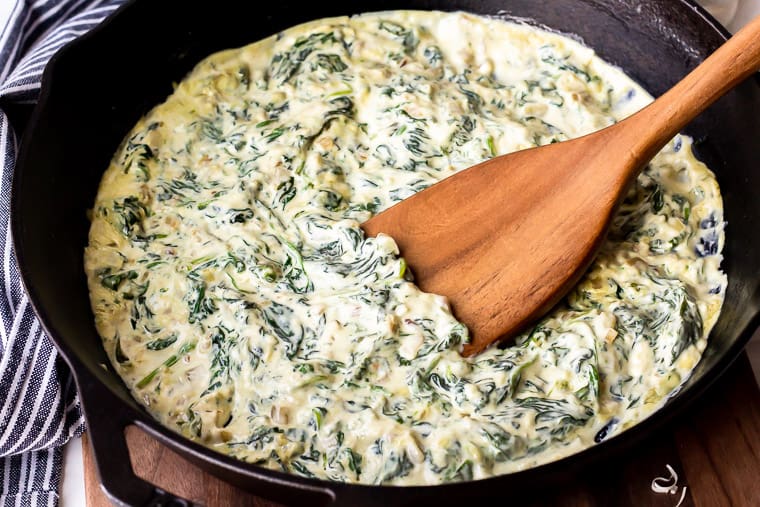 Keto-Friendly Creamed Spinach: Light, Low-Carb & Flavor-Packed